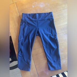 lululemon athletica navy leggings - size 10